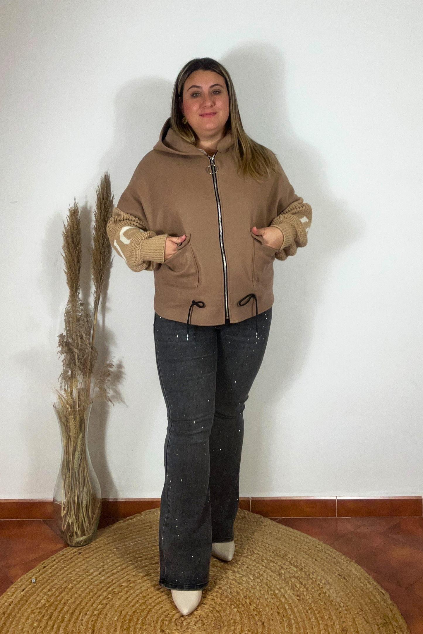 Chaqueta LOVE Gris