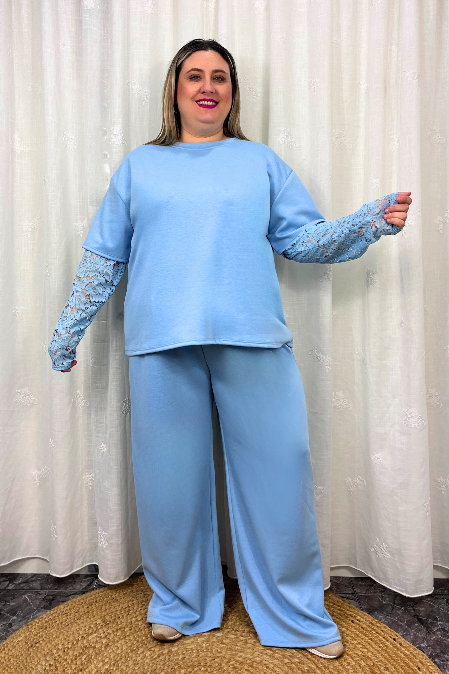Conjunto deportivo encaje