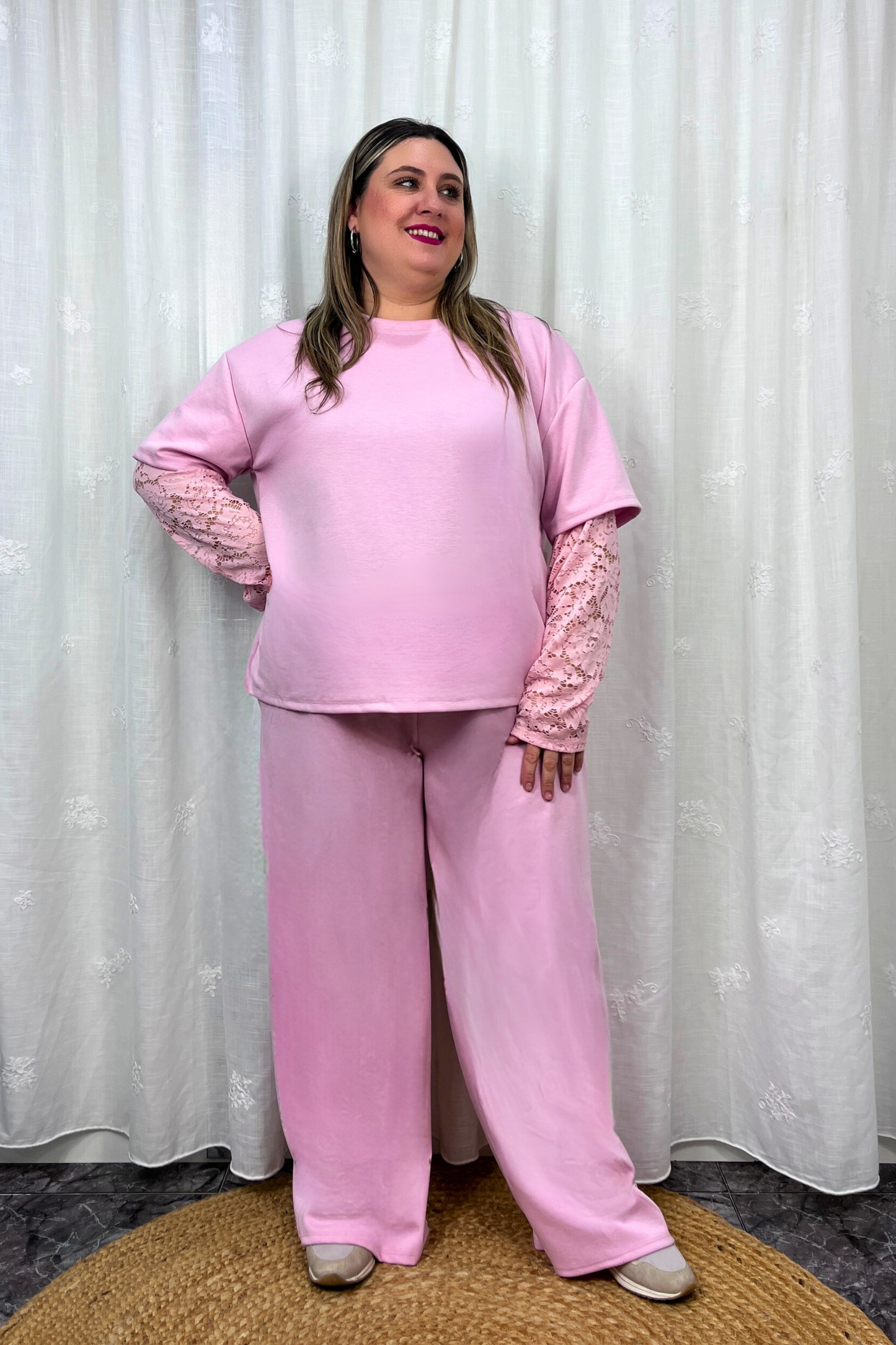 Conjunto deportivo encaje