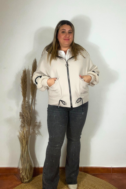 Chaqueta LOVE Gris