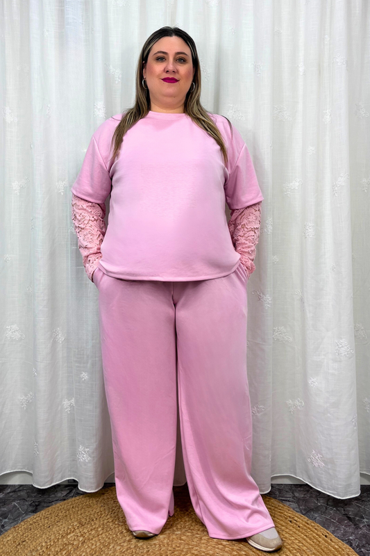 Conjunto deportivo encaje