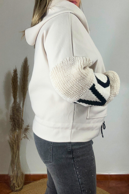 Chaqueta LOVE Beige
